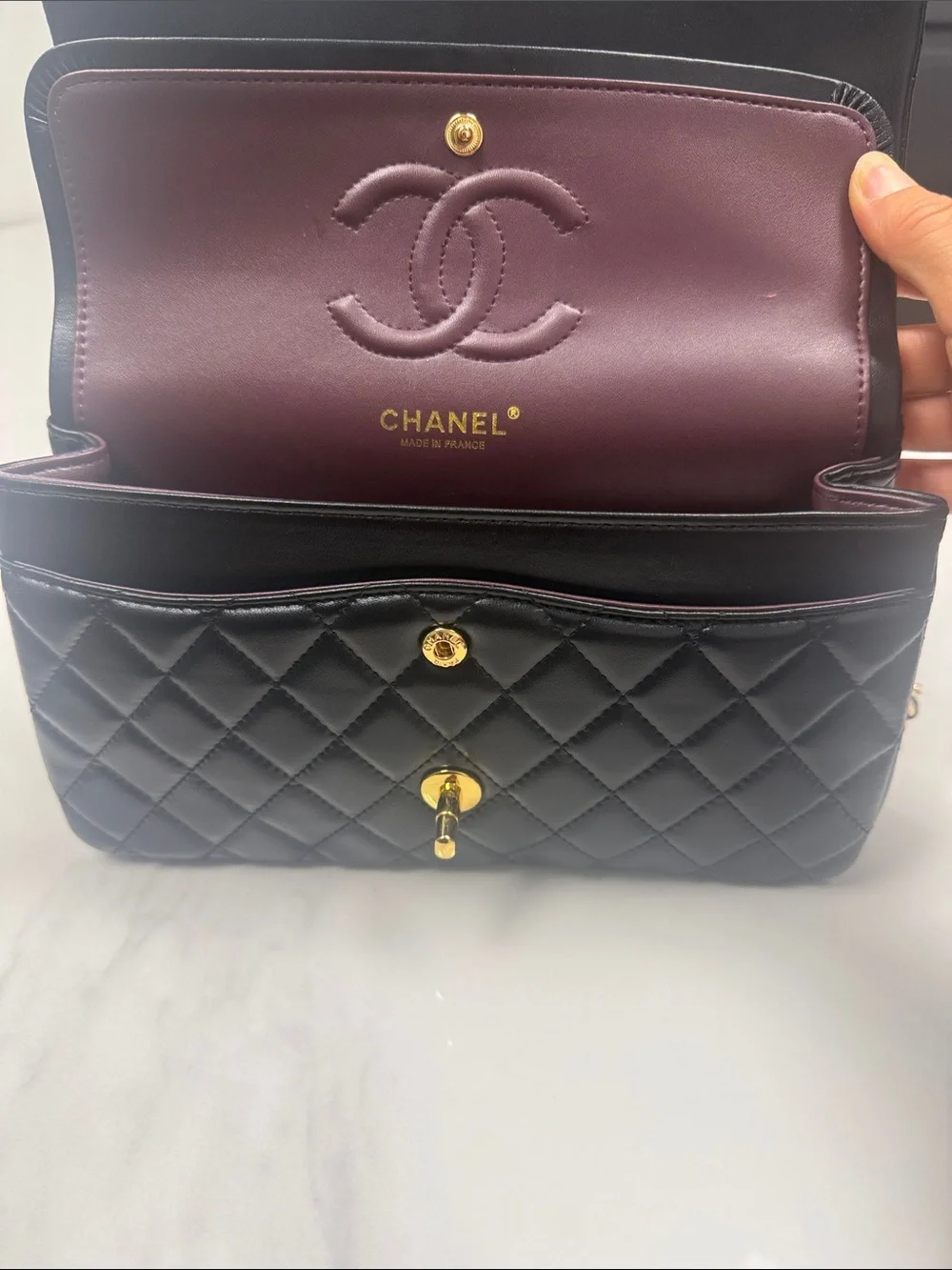 CHANEL Black Quilted Lambskin Shoulder Bag with Gold Chain